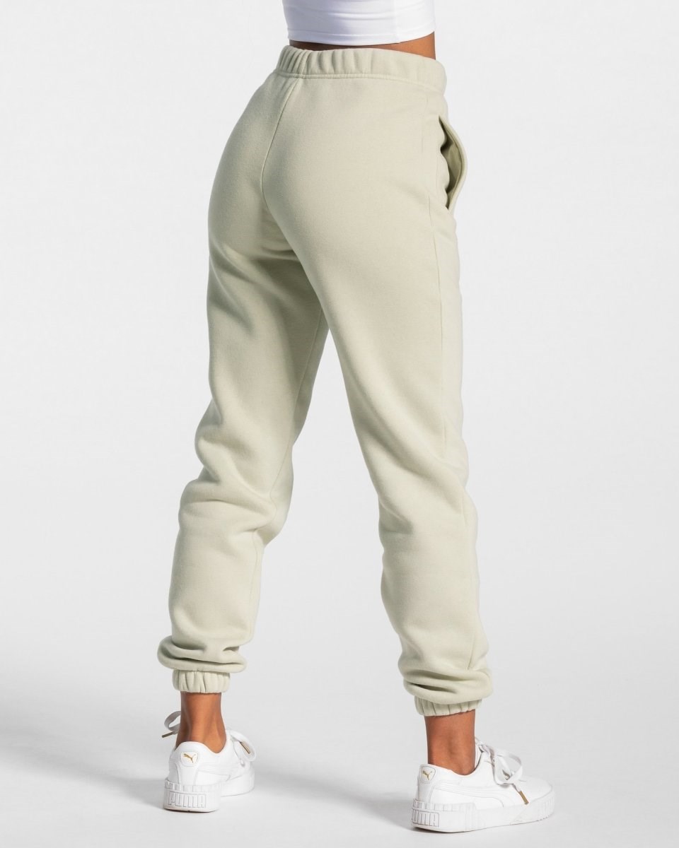 TEVEO Iconic Oversized Jogger Salbei Femme | YQT-64782635